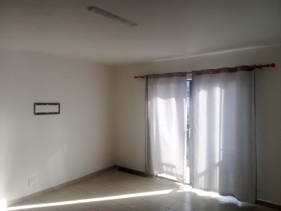 To Let 1 Bedroom Property for Rent in Athlone Park KwaZulu-Natal