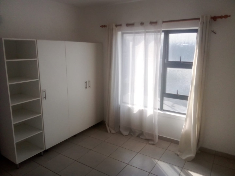 To Let 1 Bedroom Property for Rent in Athlone Park KwaZulu-Natal