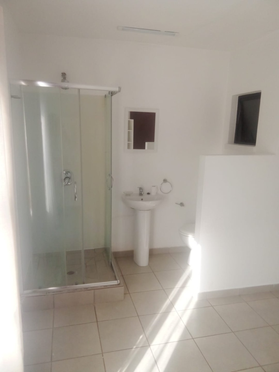 To Let 1 Bedroom Property for Rent in Athlone Park KwaZulu-Natal