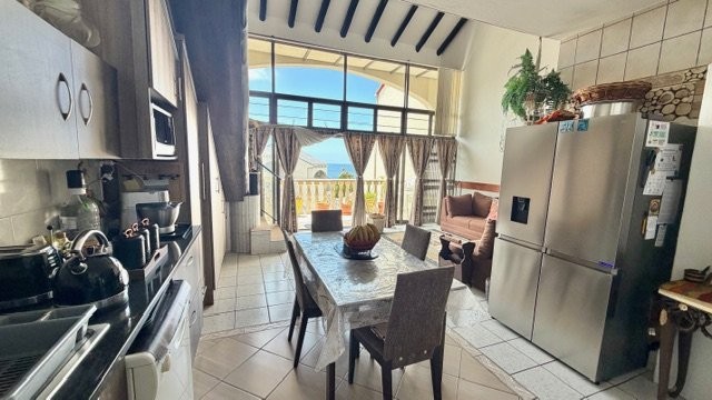 3 Bedroom Property for Sale in Uvongo KwaZulu-Natal