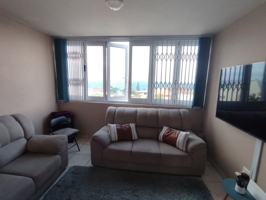 2 Bedroom Property for Sale in Uvongo KwaZulu-Natal