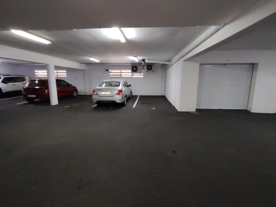 2 Bedroom Property for Sale in Uvongo KwaZulu-Natal