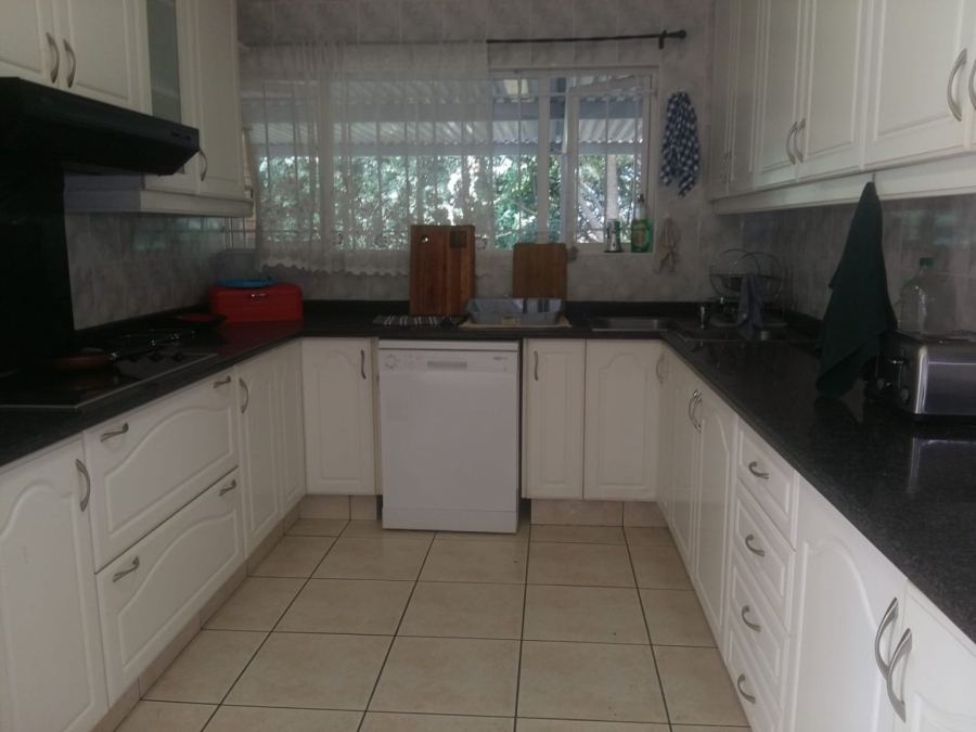 3 Bedroom Property for Sale in Chiltern Hills KwaZulu-Natal