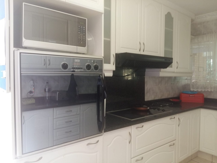 3 Bedroom Property for Sale in Chiltern Hills KwaZulu-Natal