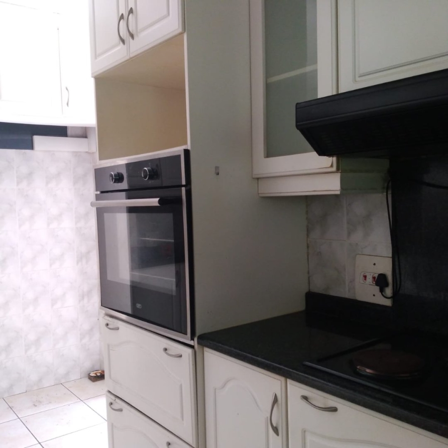 3 Bedroom Property for Sale in Chiltern Hills KwaZulu-Natal