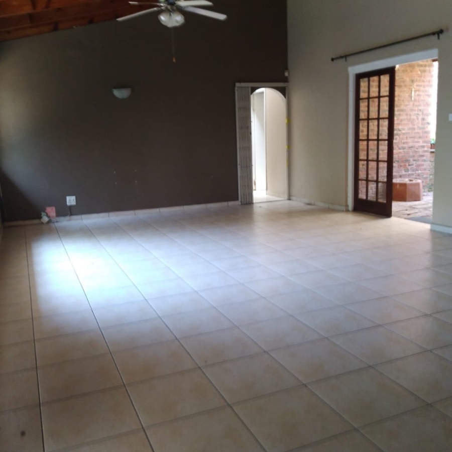3 Bedroom Property for Sale in Chiltern Hills KwaZulu-Natal
