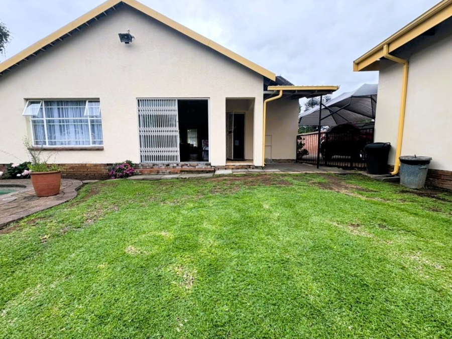3 Bedroom Property for Sale in Pioneer Park KwaZulu-Natal