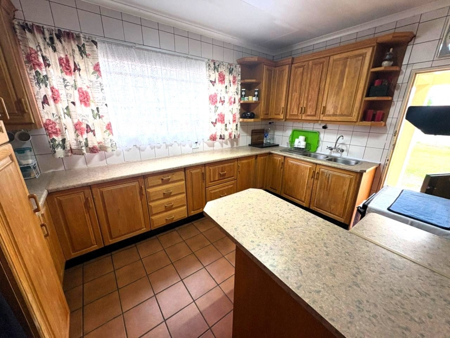 3 Bedroom Property for Sale in Pioneer Park KwaZulu-Natal