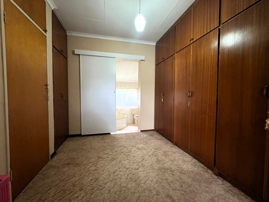 3 Bedroom Property for Sale in Pioneer Park KwaZulu-Natal