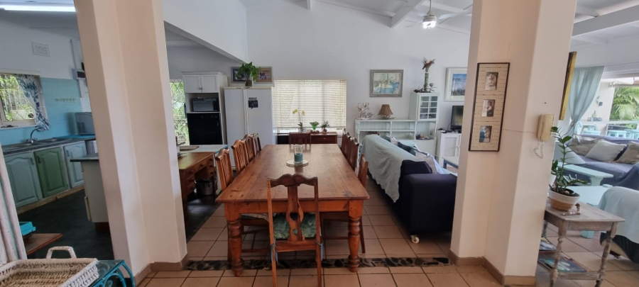 5 Bedroom Property for Sale in Southport KwaZulu-Natal