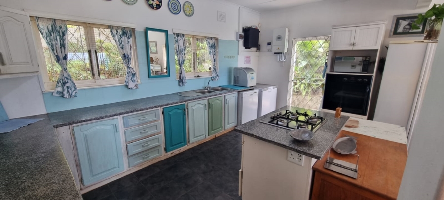 5 Bedroom Property for Sale in Southport KwaZulu-Natal