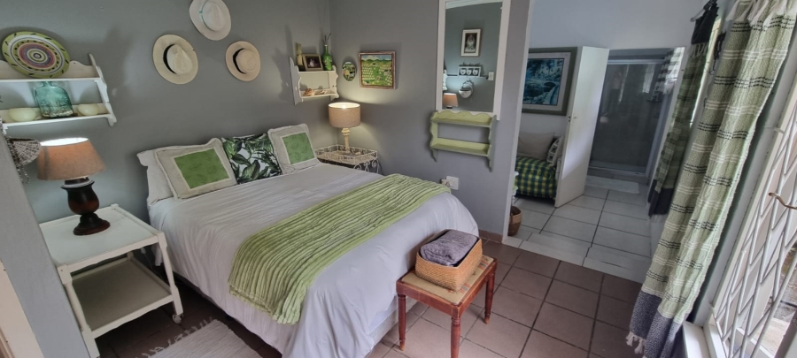 5 Bedroom Property for Sale in Southport KwaZulu-Natal