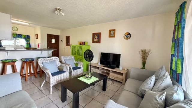 2 Bedroom Property for Sale in Uvongo KwaZulu-Natal