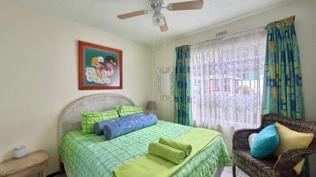 2 Bedroom Property for Sale in Uvongo KwaZulu-Natal