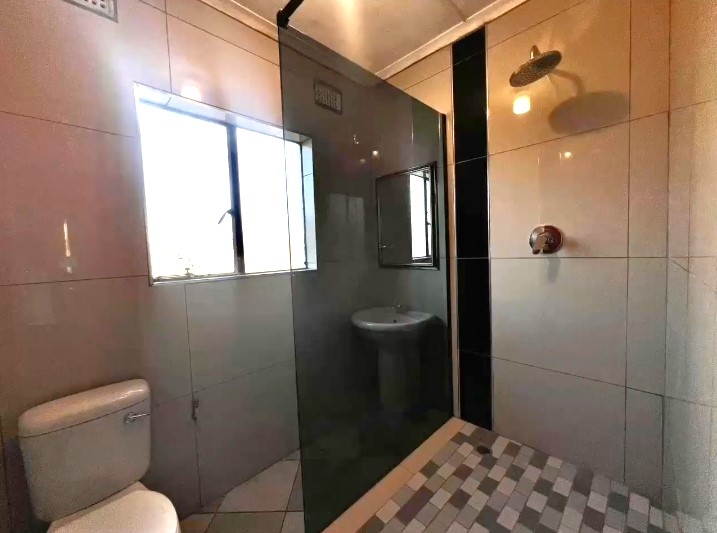 To Let 5 Bedroom Property for Rent in Bisley Heights KwaZulu-Natal