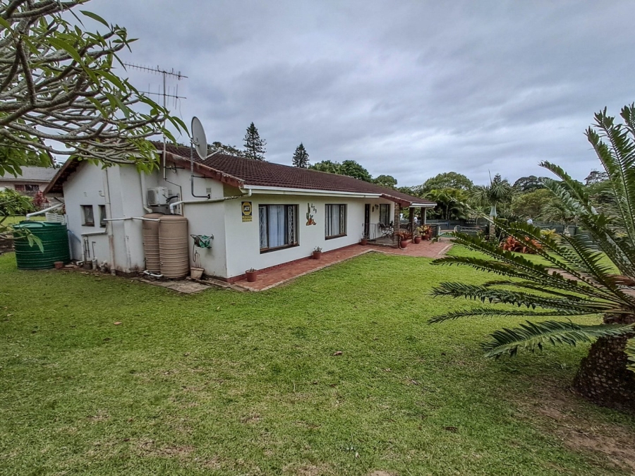 4 Bedroom Property for Sale in Oslo Beach KwaZulu-Natal