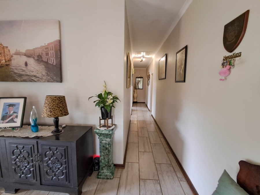 4 Bedroom Property for Sale in Oslo Beach KwaZulu-Natal