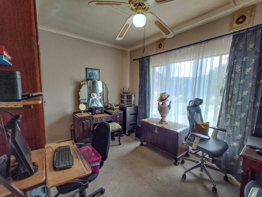 4 Bedroom Property for Sale in Oslo Beach KwaZulu-Natal