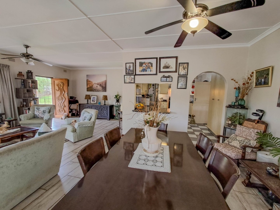 4 Bedroom Property for Sale in Oslo Beach KwaZulu-Natal