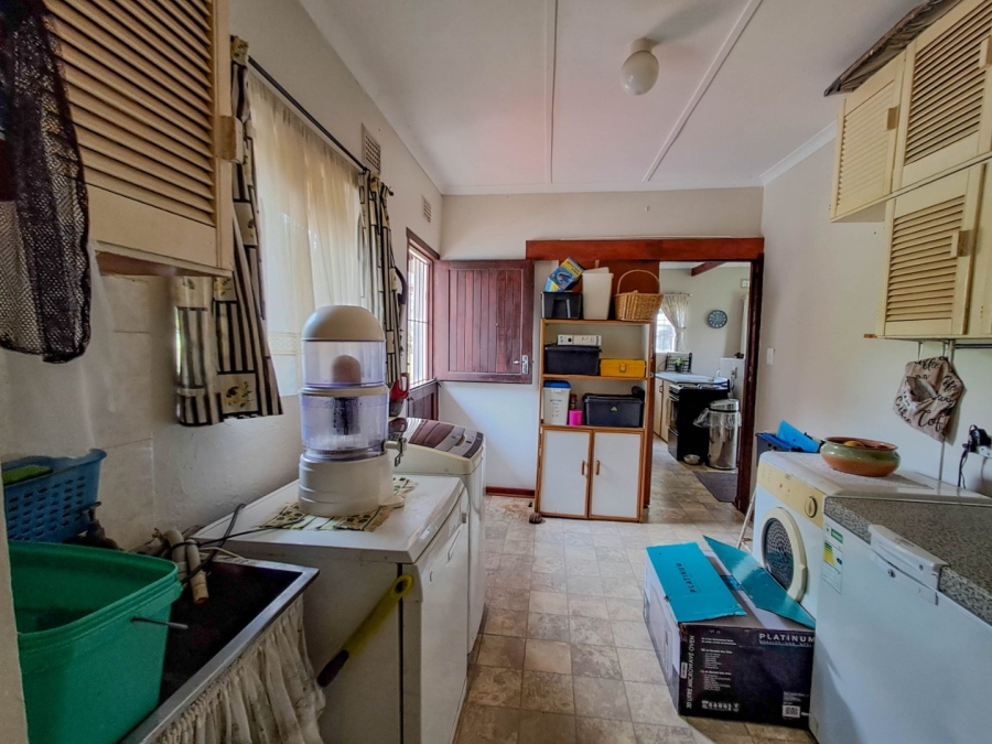 4 Bedroom Property for Sale in Oslo Beach KwaZulu-Natal