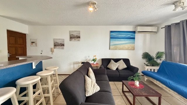 2 Bedroom Property for Sale in Uvongo KwaZulu-Natal