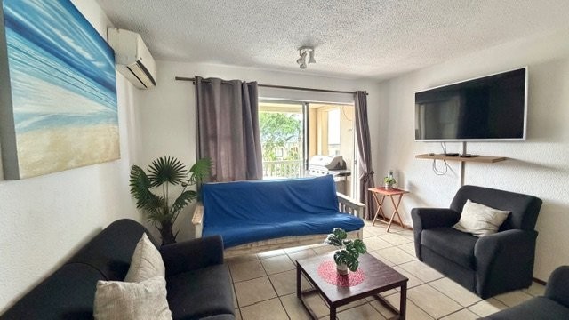 2 Bedroom Property for Sale in Uvongo KwaZulu-Natal