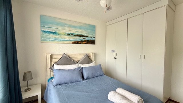 2 Bedroom Property for Sale in Uvongo KwaZulu-Natal