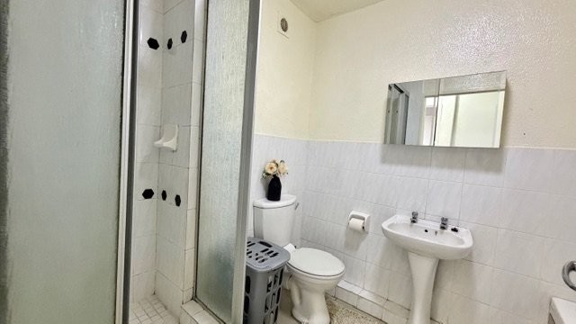 2 Bedroom Property for Sale in Uvongo KwaZulu-Natal