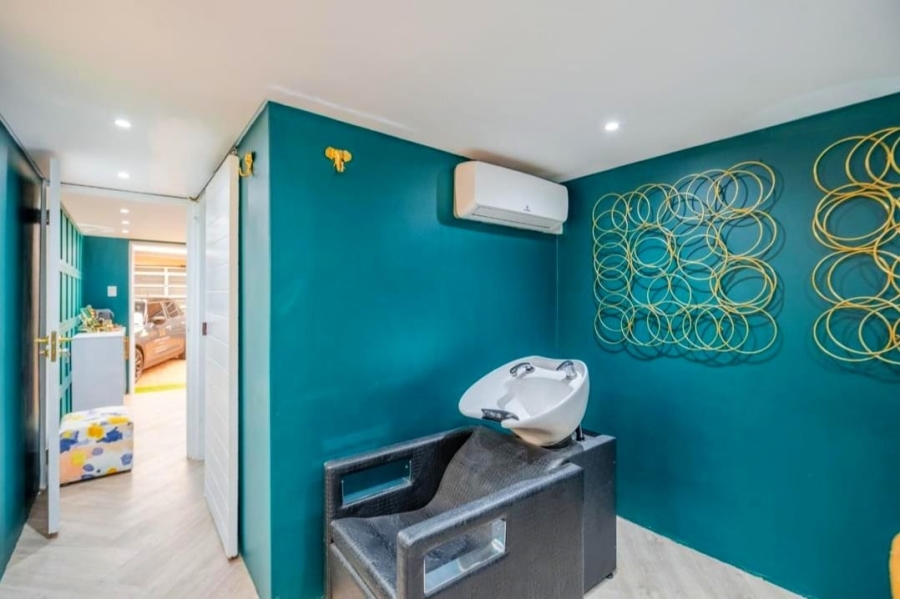 3 Bedroom Property for Sale in Glen Anil KwaZulu-Natal