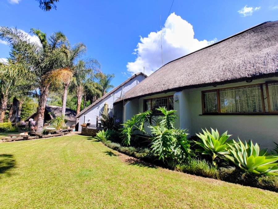 4 Bedroom Property for Sale in Signal Hill KwaZulu-Natal
