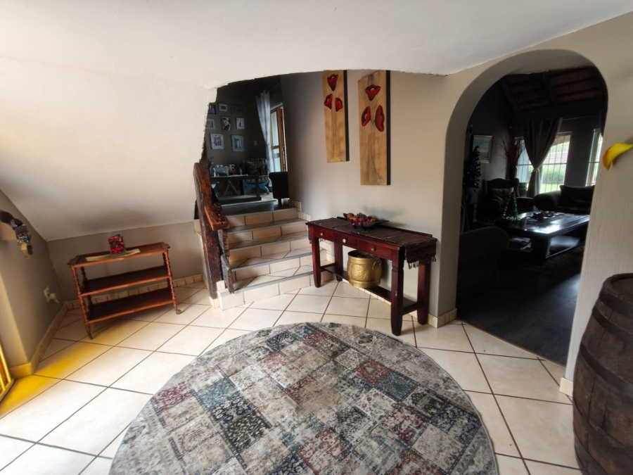 4 Bedroom Property for Sale in Signal Hill KwaZulu-Natal