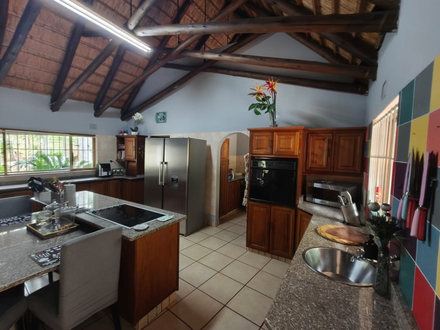 4 Bedroom Property for Sale in Signal Hill KwaZulu-Natal