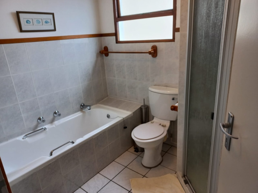 3 Bedroom Property for Sale in Shelly Beach KwaZulu-Natal