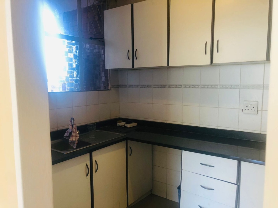 To Let 2 Bedroom Property for Rent in Bulwer KwaZulu-Natal