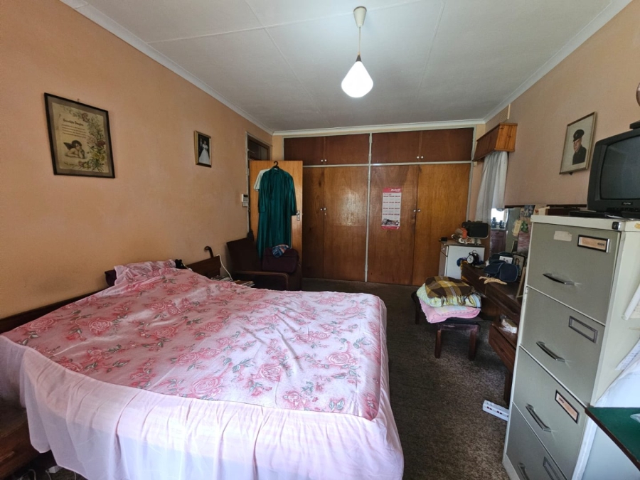 3 Bedroom Property for Sale in Huttenheights KwaZulu-Natal