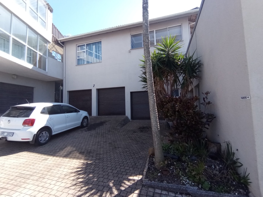 10 Bedroom Property for Sale in Manaba Beach KwaZulu-Natal