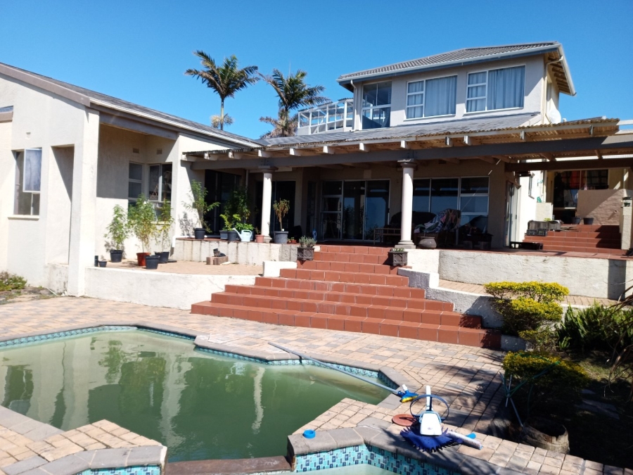 10 Bedroom Property for Sale in Manaba Beach KwaZulu-Natal