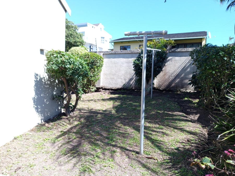 10 Bedroom Property for Sale in Manaba Beach KwaZulu-Natal