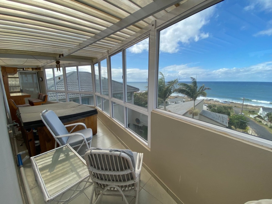10 Bedroom Property for Sale in Manaba Beach KwaZulu-Natal