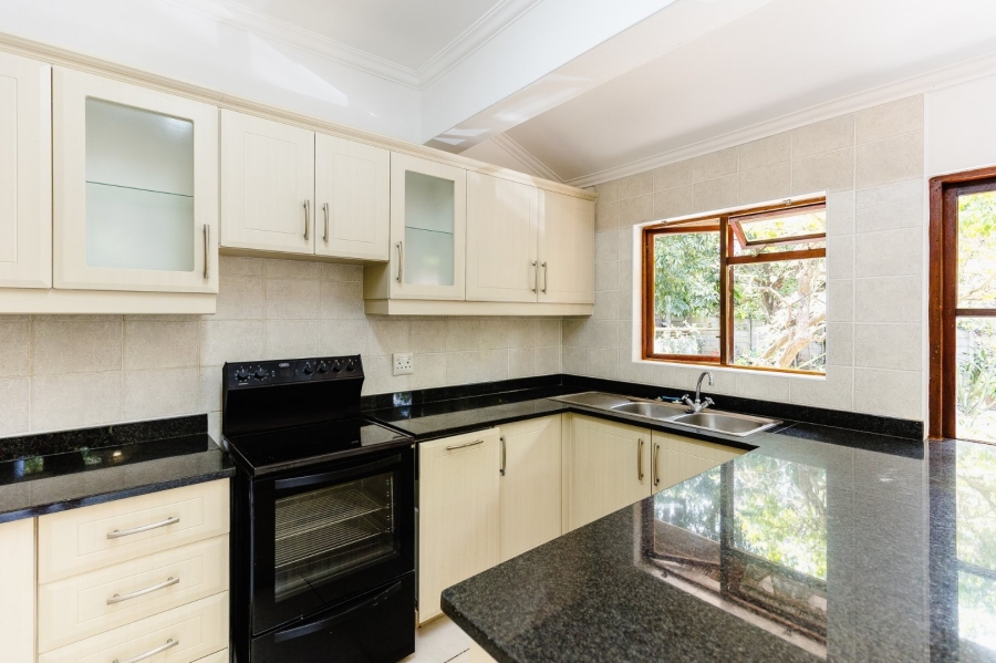 3 Bedroom Property for Sale in Uvongo KwaZulu-Natal