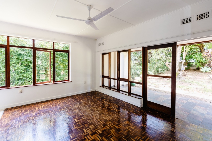 3 Bedroom Property for Sale in Uvongo KwaZulu-Natal