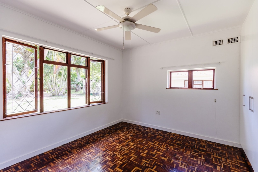 3 Bedroom Property for Sale in Uvongo KwaZulu-Natal