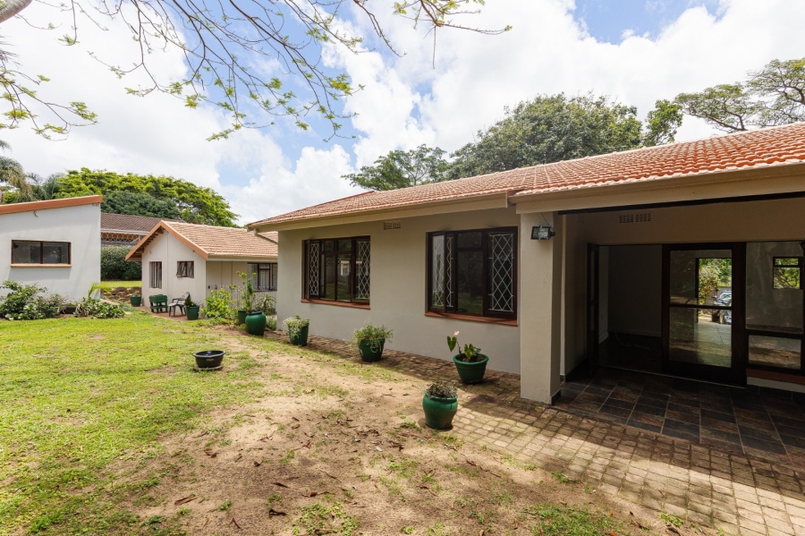 3 Bedroom Property for Sale in Uvongo KwaZulu-Natal