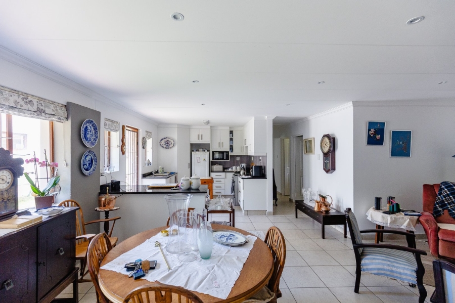 3 Bedroom Property for Sale in Uvongo KwaZulu-Natal