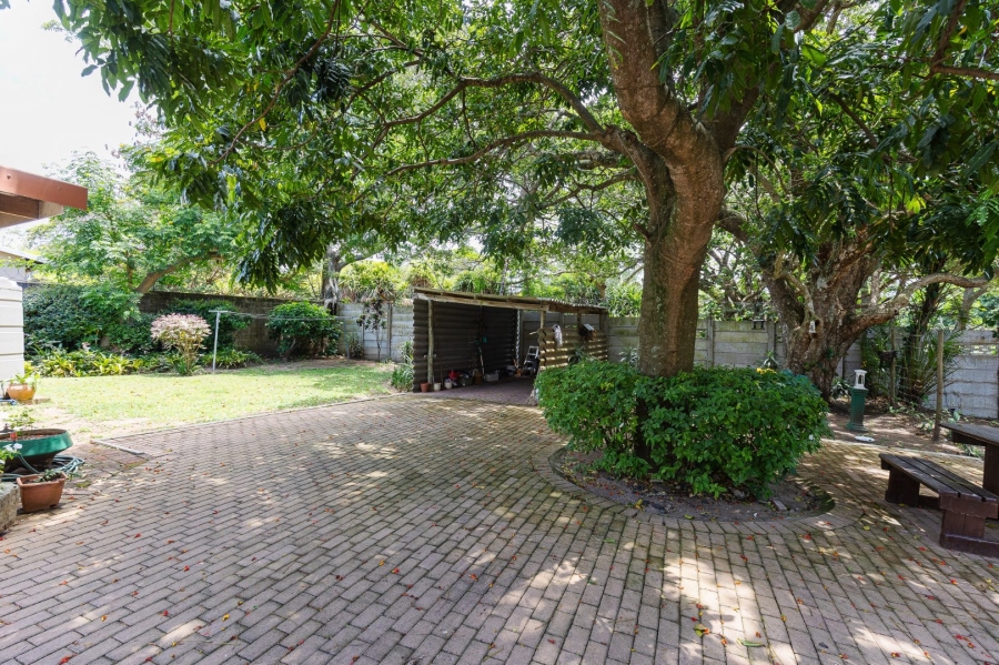 3 Bedroom Property for Sale in Uvongo KwaZulu-Natal