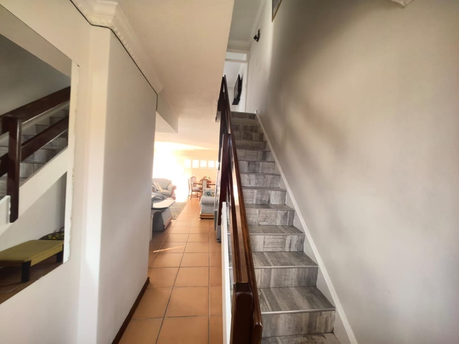 2 Bedroom Property for Sale in Windermere KwaZulu-Natal