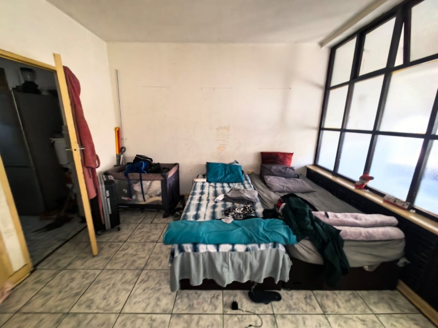 1 Bedroom Property for Sale in Point KwaZulu-Natal