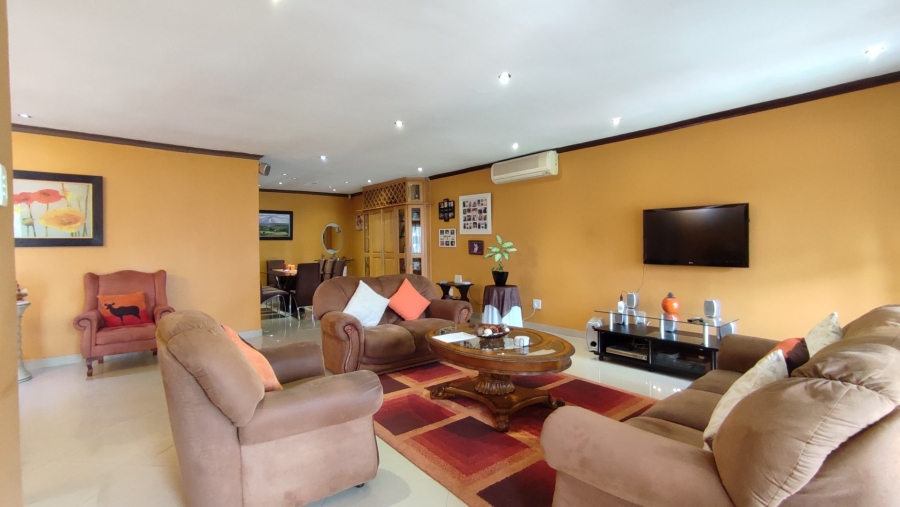 3 Bedroom Property for Sale in Oslo Beach KwaZulu-Natal