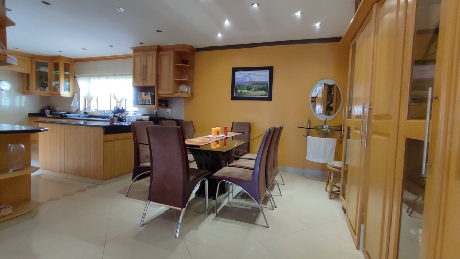 3 Bedroom Property for Sale in Oslo Beach KwaZulu-Natal