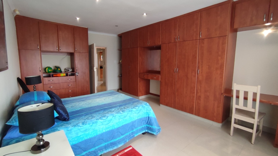 3 Bedroom Property for Sale in Oslo Beach KwaZulu-Natal
